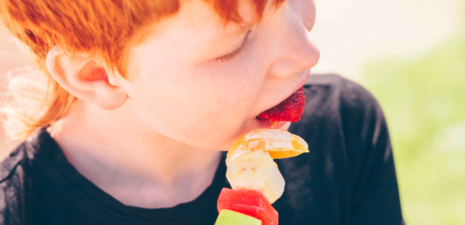 Fruit kebabs